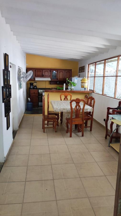 Casa Sixta A 7Min Del Aeropuerto Internacional Pmx Y 2 Cuadras Terminal Autob Ado Hotel ปูแอร์โตเอสกอนดิโด ภายนอก รูปภาพ